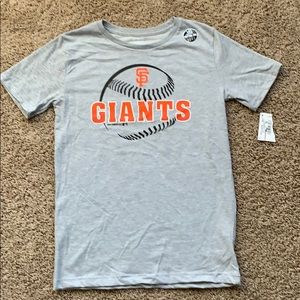 SF Giants NWT Boys XL 16/18 TShirt